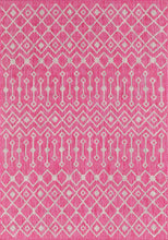 Load image into Gallery viewer, Outdoor Tribal Trellis Rug in Pink