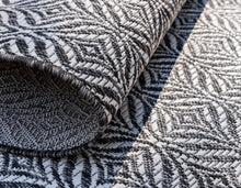 Load image into Gallery viewer, Outdoor Deco Trellis Rug in Charcoal