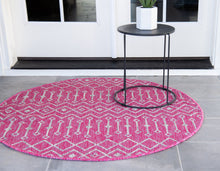 Load image into Gallery viewer, Outdoor Tribal Trellis Rug in Pink
