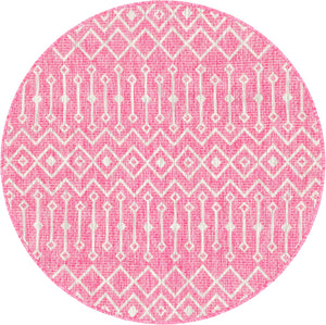 Outdoor Tribal Trellis Rug in Pink